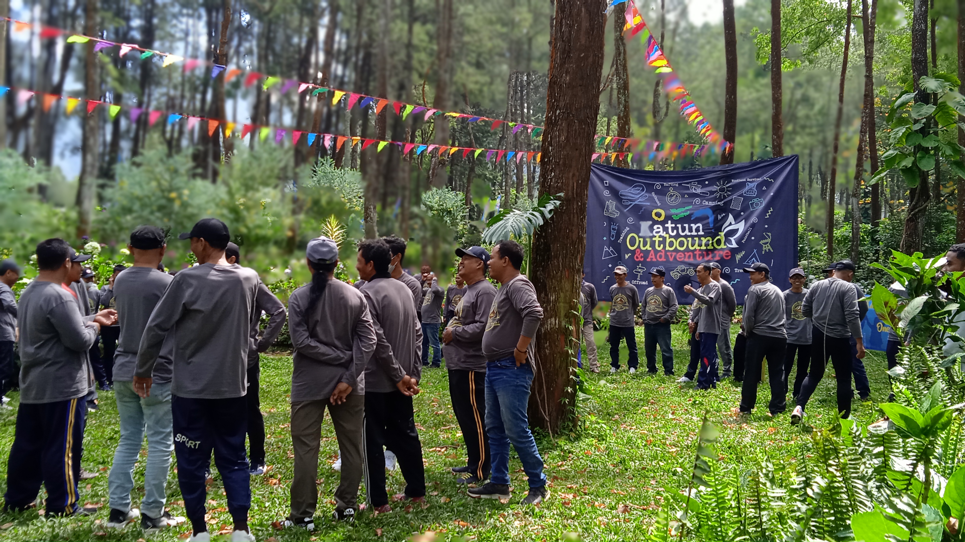 Outbound di Musim Hujan